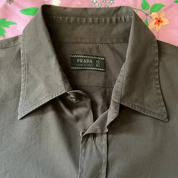 Prada Men’s Slim Fit Stretch Button-Up Shirt Dark Gray 42 (16.5) Made in Italy - Picture 9 of 12